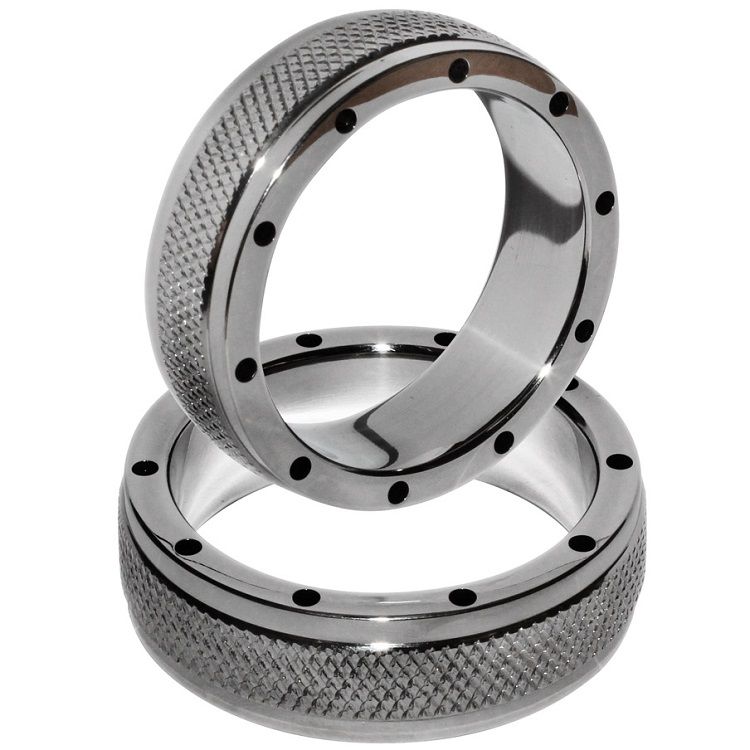 HARD METAL - METAL RING FOR PENIS AND TESTICLES 50MM