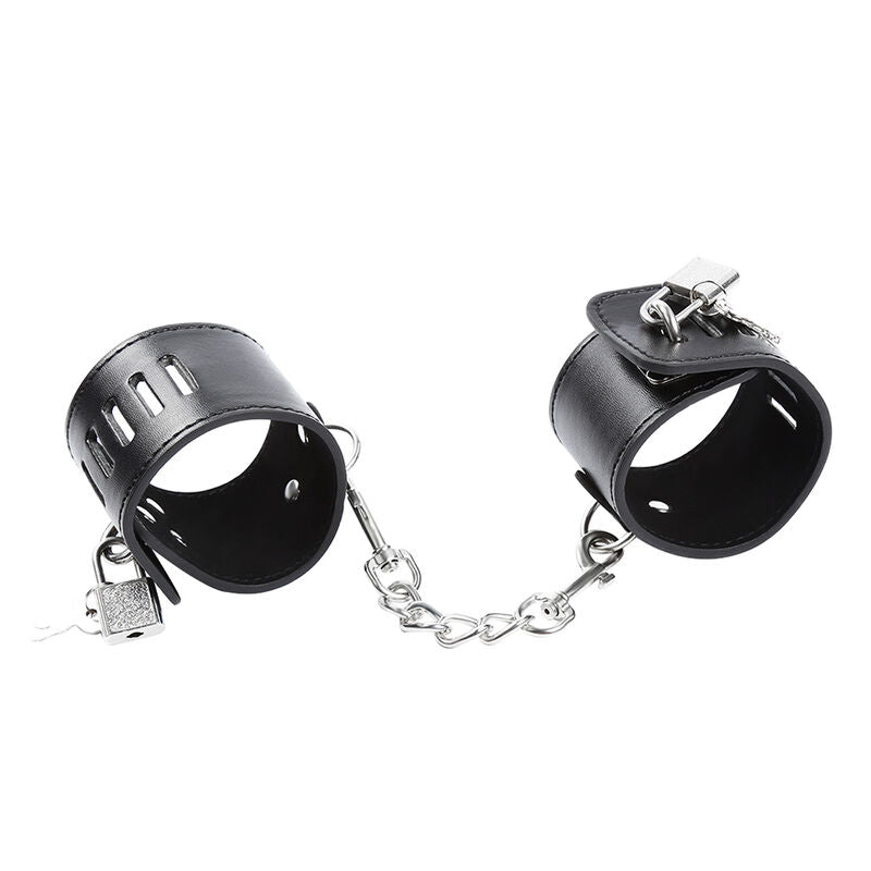 OHMAMA FETISH - HASP STYLE WRIST RESTRAINTS