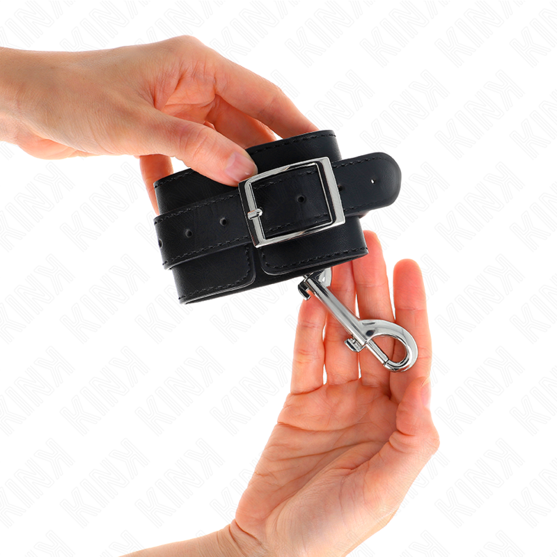 KINK - BRACELETS SIMPLES AVEC RANGÉE DE RIVETS NOIRS RÉGLABLES 17-28 CM X 5 CM