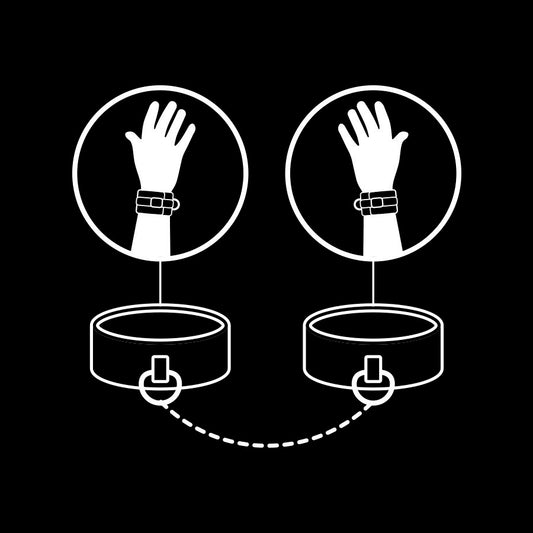 FETISH SUBMISSIVE - ESPOSAS CUERO VEGANO CON FORRO DE NOPRENO